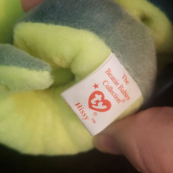 Vintage 1997 Ty Beanie Baby HISSY the Snake - Picture 8 of 9